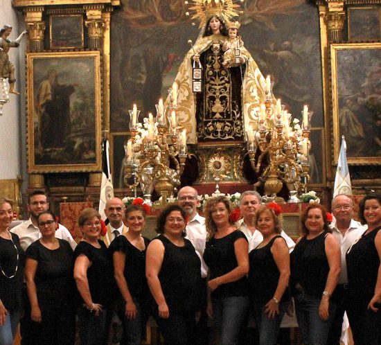 Coro Rociero Ritmo y Compás en Iglesia de Puertanueva